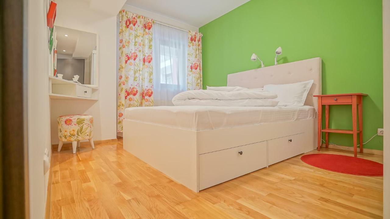 Cn2I Luxury Accommodation/Privilegio8 Brasov Ngoại thất bức ảnh